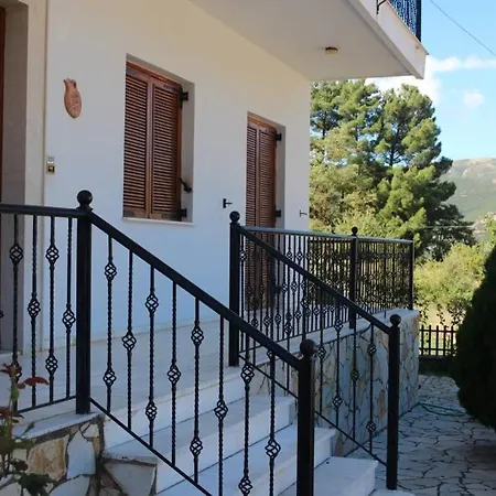Velia * Kalavryta